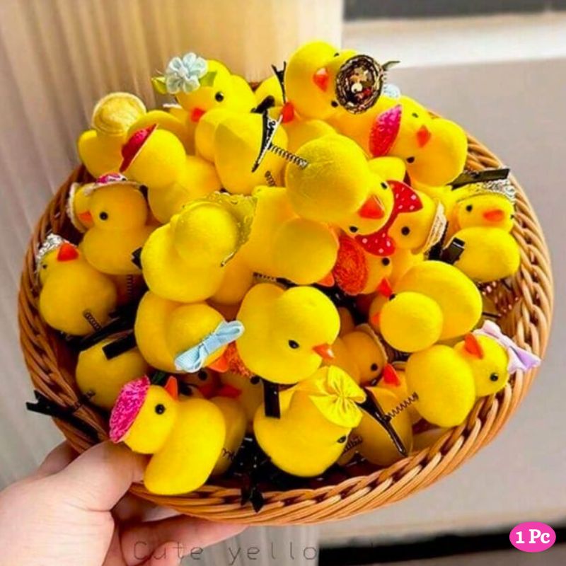 مشبك شعر - كتكوت وبطة صغيرة / اختيار عشوائي