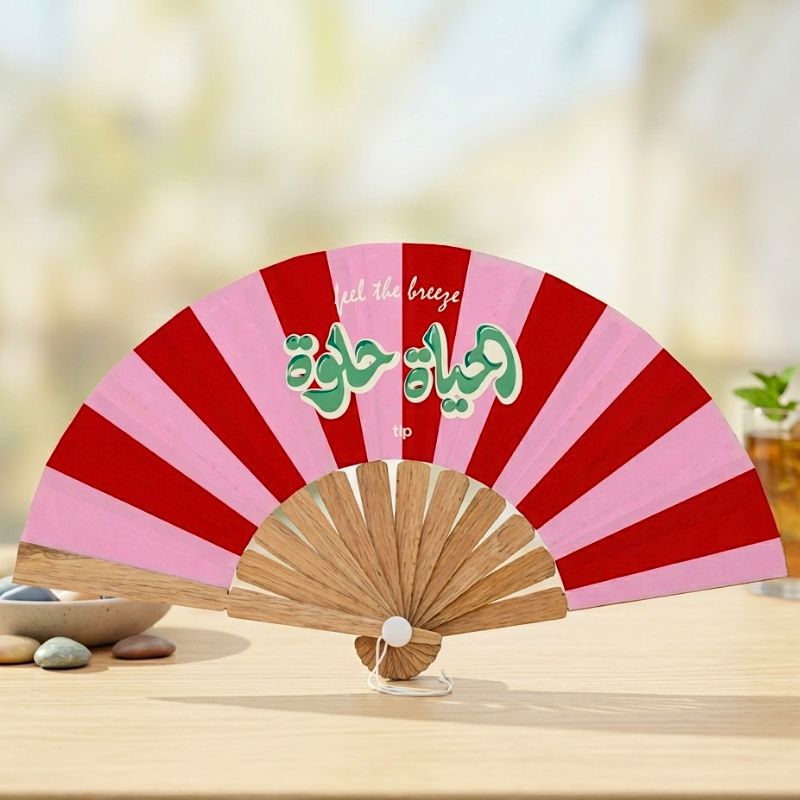 مروحة يدوية قابلة للطي